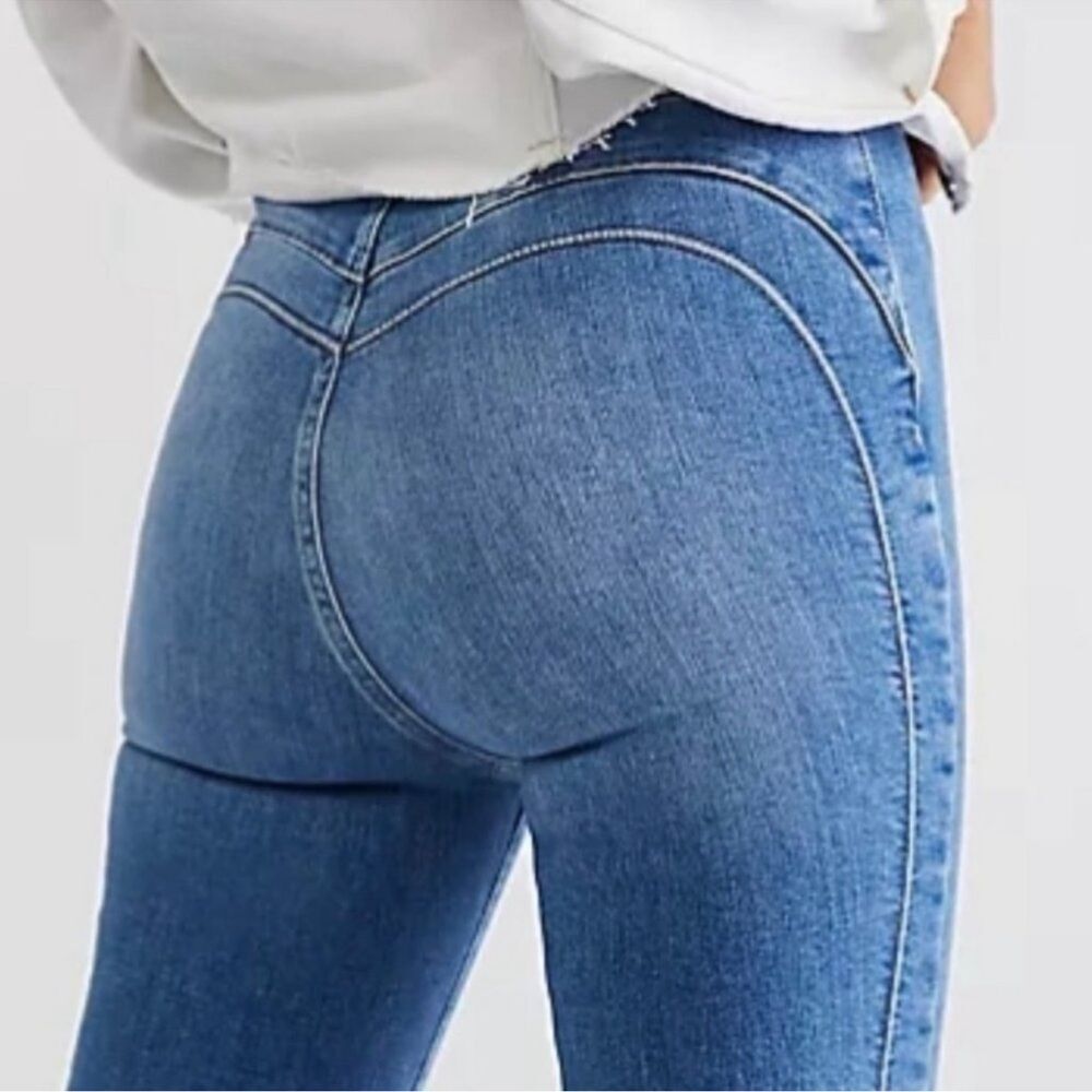 Free People Denim Cross My Heart Pintuck Slim Straight High Rise Jeans Blue 28